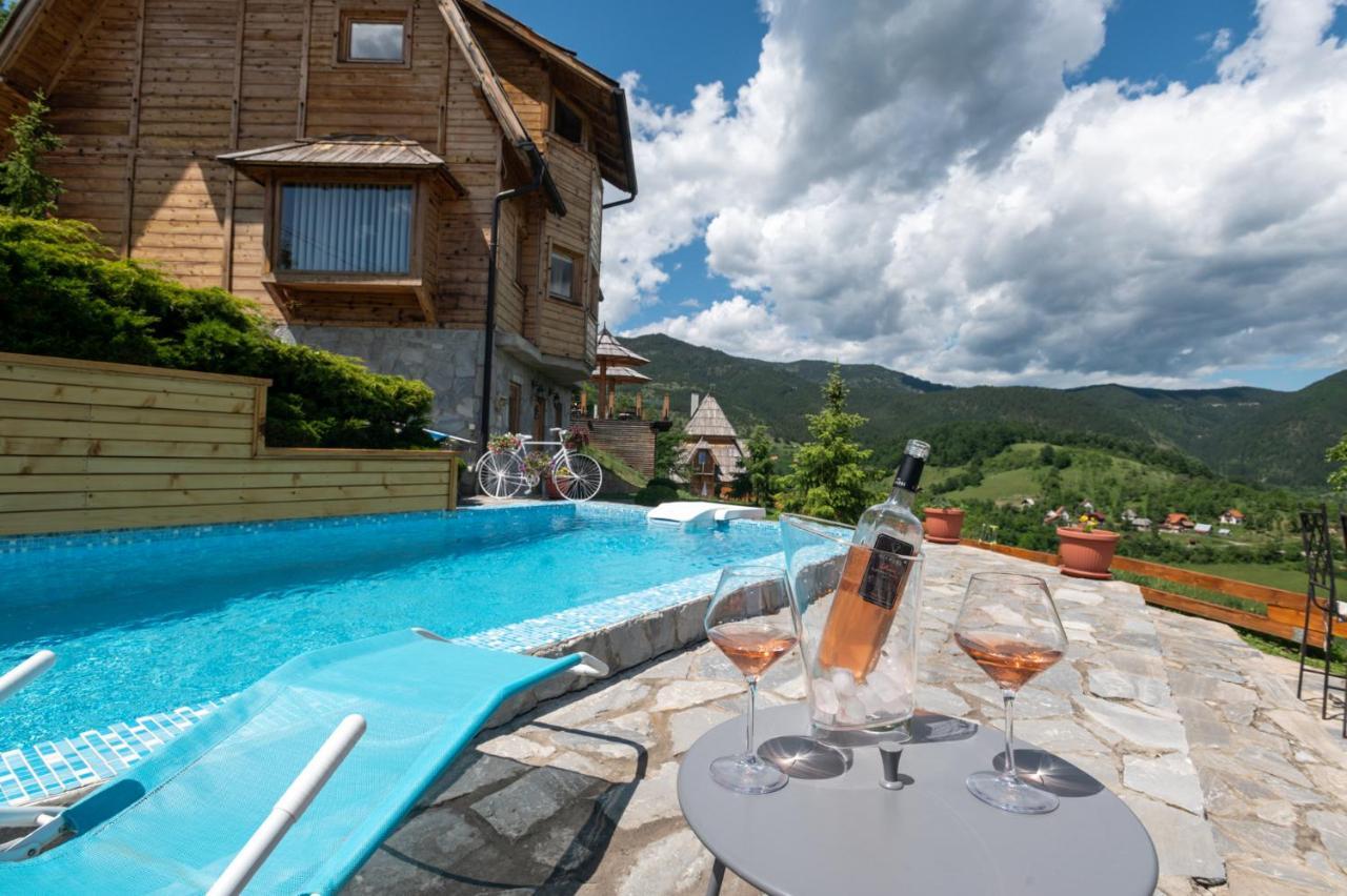 Neva Sobe Sa Pogledom Na Planine Apartman Mokra Gora Kültér fotó