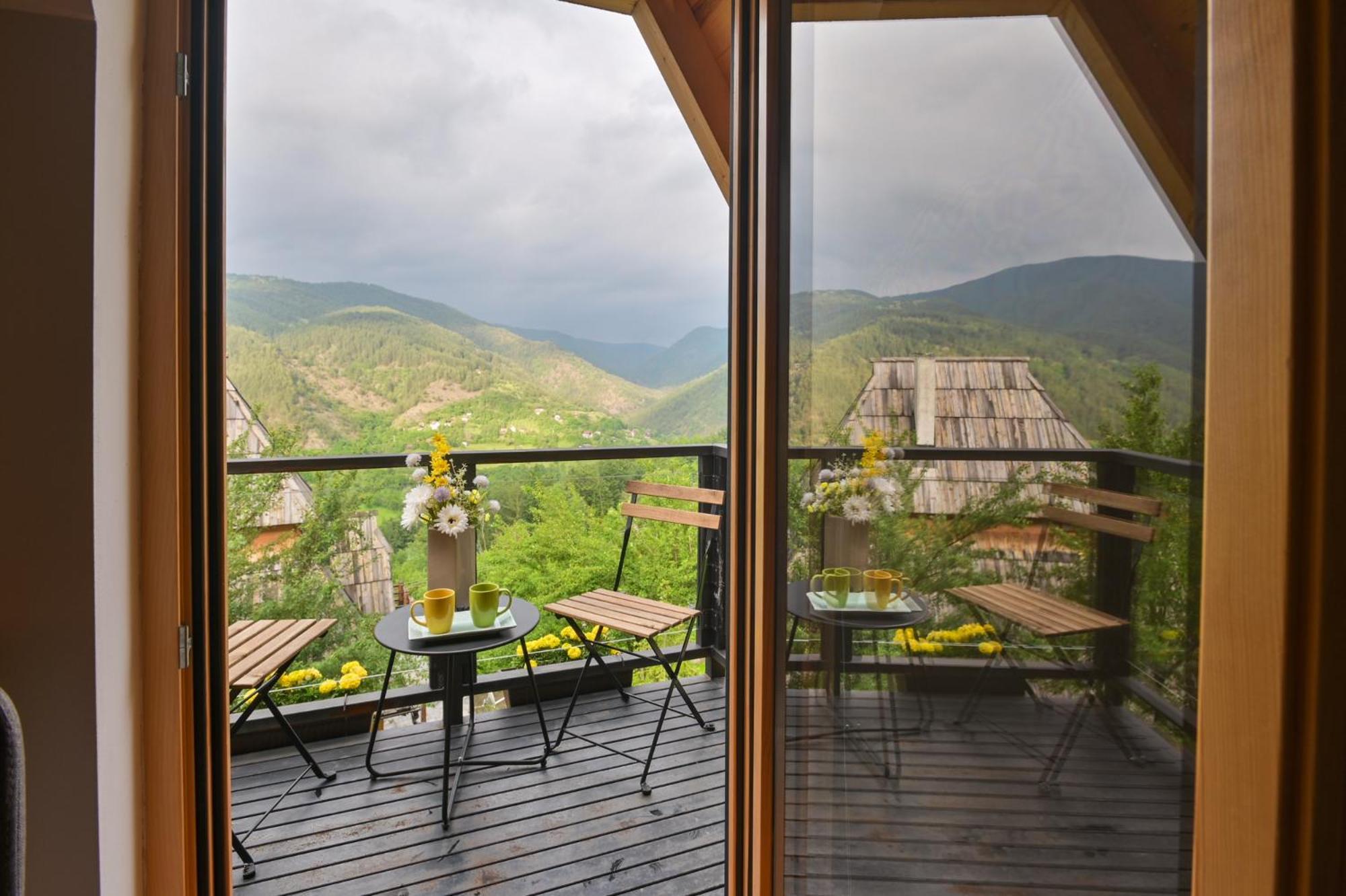 Neva Sobe Sa Pogledom Na Planine Apartman Mokra Gora Kültér fotó