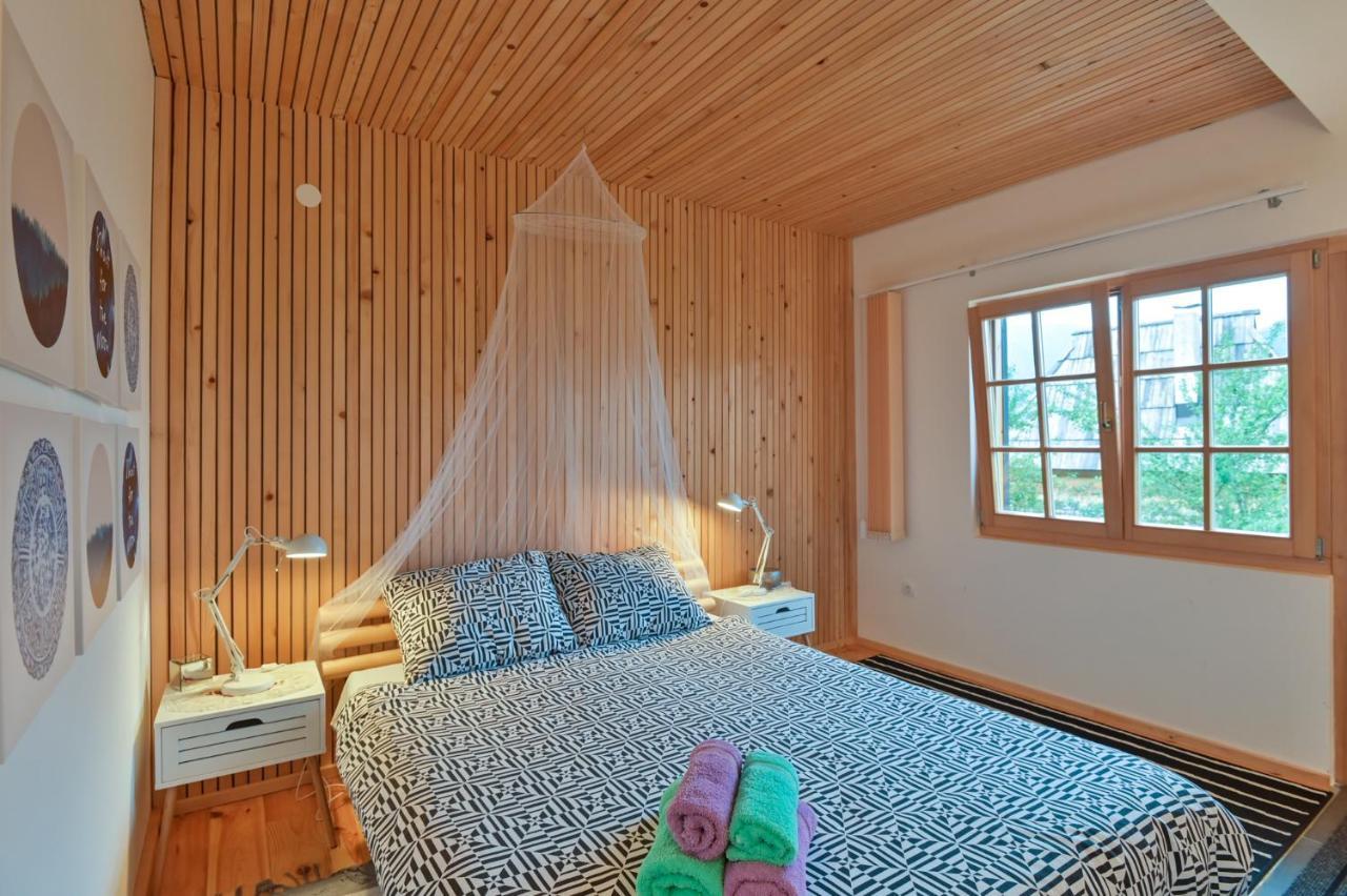 Neva Sobe Sa Pogledom Na Planine Apartman Mokra Gora Kültér fotó