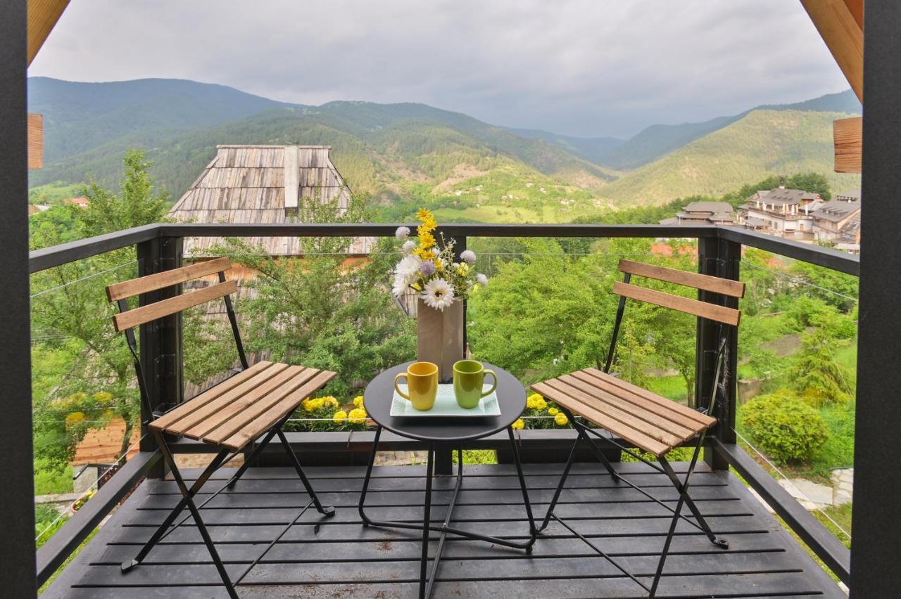 Neva Sobe Sa Pogledom Na Planine Apartman Mokra Gora Kültér fotó